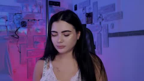 naomiwilsons online show from November 2025 12:58:02 PM