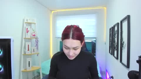 naomy online show from October 2025 08:53:02 PM