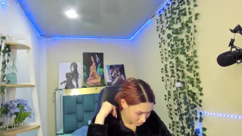 naomy online show from December 2024 02:04:01 AM