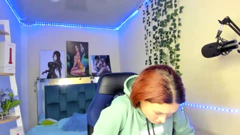 naomy online show from January 2025 12:42:01 AM