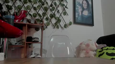 Nasha online show from October 2025 06:41:01 PM