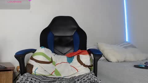nassh_18 online show from January 2025 12:37:02 AM