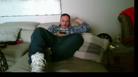 nassobout online show from February 2025 10:20:02 AM