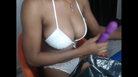 Snapshot of nasty_luna0 chatting on January 2025 04:36:02 AM nasty_luna0 online show from January 2025 04:36:02 AM