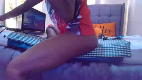 Snapshot of nasty_sweet_holes chatting on October 2025 07:31:02 AM NESTER online show from October 2025 07:31:02 AM