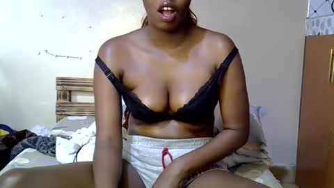Snapshot of nastysassy_ chatting on September 2025 04:12:02 AM Call me Sassy online show from September 2025 04:12:02 AM