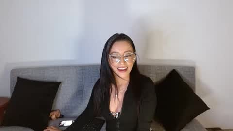 Snapshot of nat4youlove chatting on January 2025 10:01:02 PM nathalia online show from January 2025 10:01:02 PM