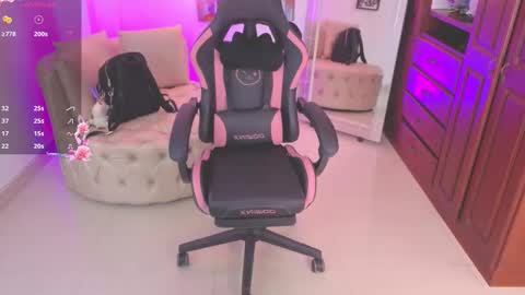 NATASHA online show from September 2025 03:44:02 AM