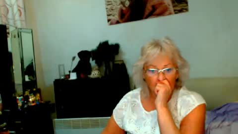 natali online show from December 2024 06:04:02 PM