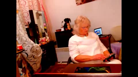 natali online show from January 2025 07:18:01 PM