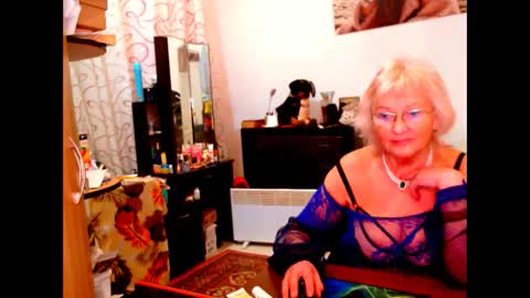 natali online show from February 2025 05:21:02 PM