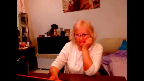 natali online show from March 2025 05:29:02 PM