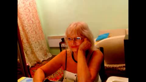 natali online show from September 2025 07:46:02 PM