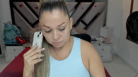 Snapshot of natalia5560 chatting on October 2025 12:39:02 PM natalia5560 online show from October 2025 12:39:02 PM