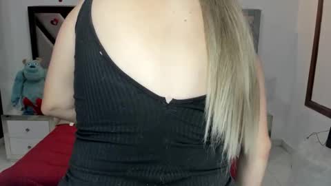 Snapshot of natalia5560 chatting on October 2025 01:03:02 PM natalia5560 online show from October 2025 01:03:02 PM