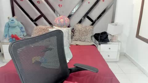 Snapshot of natalia5560 chatting on November 2025 01:54:02 PM natalia5560 online show from November 2025 01:54:02 PM