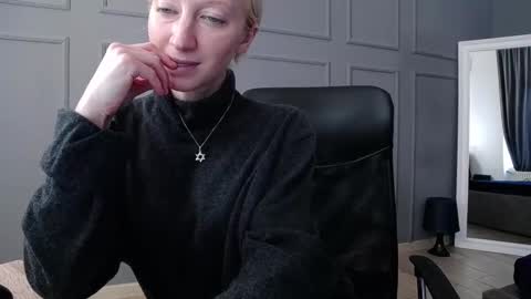 Natalie online show from February 2025 11:28:02 AM