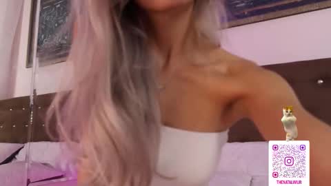 Snapshot of natalimurr chatting on October 2025 03:19:01 PM Natali online show from October 2025 03:19:01 PM