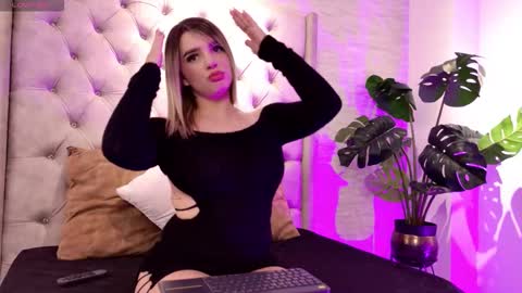 nataly_lblanck online show from October 2025 12:17:01 PM