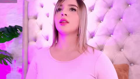 nataly_lblanck online show from October 2025 12:06:02 PM