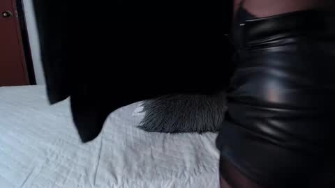 nataly_torress online show from September 2025 01:33:01 PM