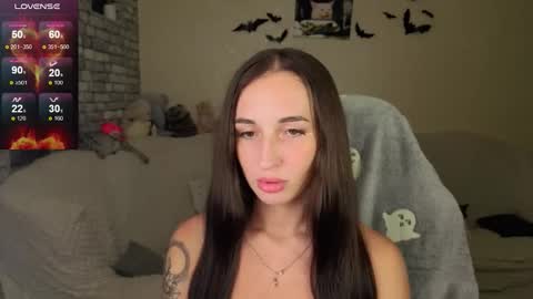 Nataly online show from October 2025 09:14:02 PM