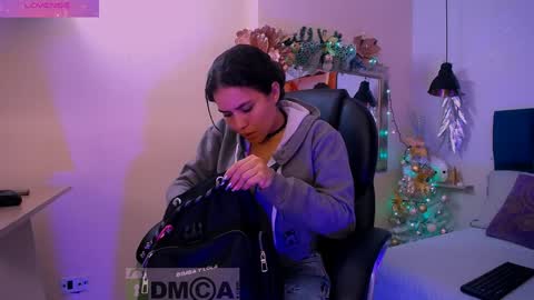 natasha online show from December 2024 02:01:02 PM