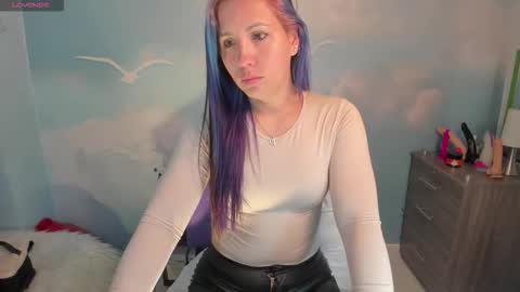 Snapshot of natasha_bernett chatting on September 2025 03:34:01 PM Natasha Bernett online show from September 2025 03:34:01 PM