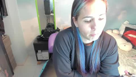 Snapshot of natasha_bernett chatting on October 2025 11:24:02 PM Natasha Bernett online show from October 2025 11:24:02 PM