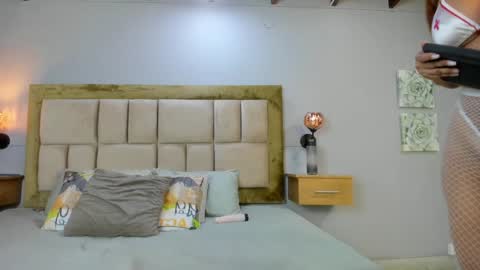 natasha bluie online show from February 2025 12:40:02 AM
