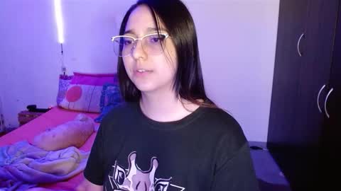 Naty Jg online show from September 2025 02:57:01 AM