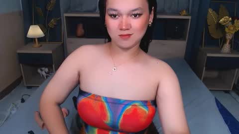 natasha_santiago5 online show from September 2025 06:33:02 PM