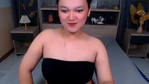 natasha_santiago5 online show from October 2025 06:08:02 PM