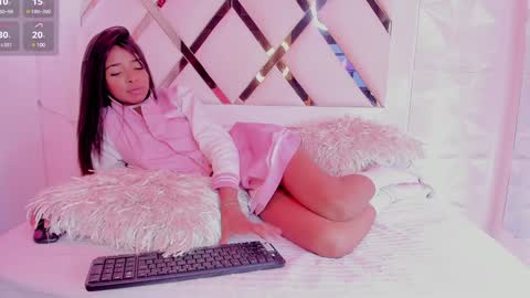 Snapshot of natasha_smith_ws chatting on December 2024 08:06:02 PM Natasha  online show from December 2024 08:06:02 PM