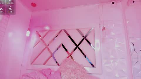 Snapshot of natasha_smith_ws chatting on December 2024 11:13:01 PM Natasha  online show from December 2024 11:13:01 PM