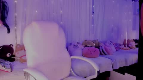 Snapshot of natasha_smith_ws chatting on December 2024 11:35:01 PM Natasha  online show from December 2024 11:35:01 PM