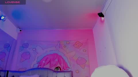 Snapshot of natasha_smith_ws chatting on March 2025 01:32:02 AM Natasha  online show from March 2025 01:32:02 AM