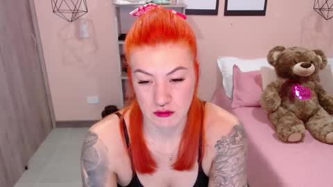 Snapshot of natasha_woo chatting on January 2025 12:43:02 AM Nat online show from January 2025 12:43:02 AM