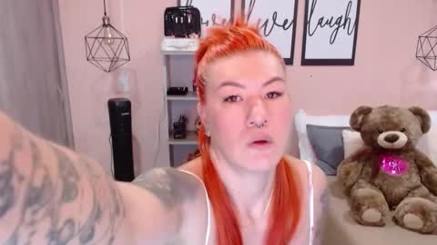 Snapshot of natasha_woo chatting on January 2025 12:39:01 PM Nat online show from January 2025 12:39:01 PM