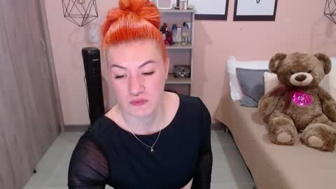 Snapshot of natasha_woo chatting on January 2025 01:08:01 AM Nat online show from January 2025 01:08:01 AM