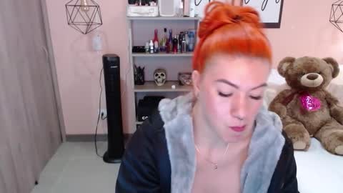 Snapshot of natasha_woo chatting on January 2025 02:03:02 PM Nat online show from January 2025 02:03:02 PM