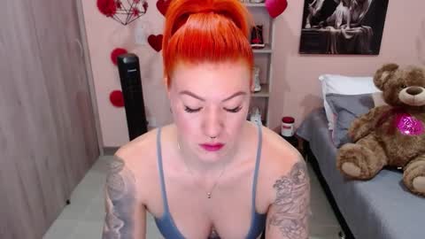 Snapshot of natasha_woo chatting on February 2025 11:01:02 AM Nat online show from February 2025 11:01:02 AM
