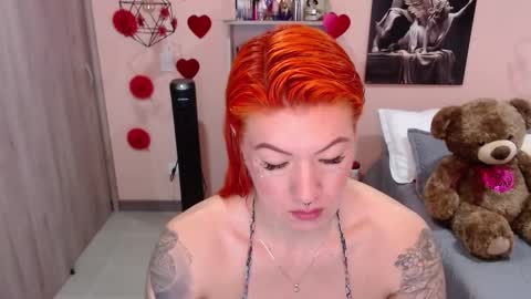 Snapshot of natasha_woo chatting on February 2025 01:35:02 PM Nat online show from February 2025 01:35:02 PM