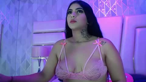 Natasha online show from September 2025 12:16:02 PM