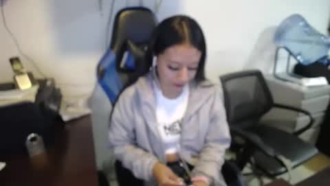 Natashax  online show from February 2025 03:10:02 PM