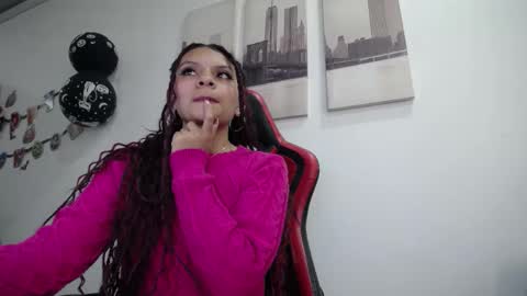 Natashax  online show from October 2025 04:16:01 PM