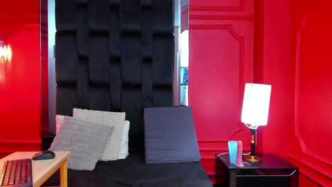 nathalie rossel online show from January 2025 10:13:02 PM