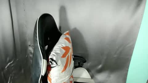 Snapshot of nathalie_slut chatting on November 2025 04:43:02 AM nathalie_slut online show from November 2025 04:43:02 AM