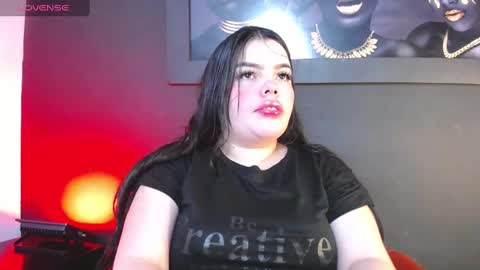 Snapshot of nathaly_rose1126 chatting on September 2025 04:00:02 PM online show from September 2025 04:00:02 PM