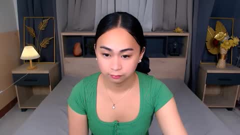 Snapshot of nathalyastone chatting on November 2025 11:38:01 PM SWEET NATHALYA online show from November 2025 11:38:01 PM